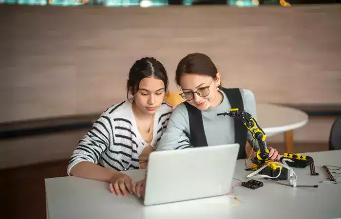 Essential Digital Skills Everyone Should Learn in 2026