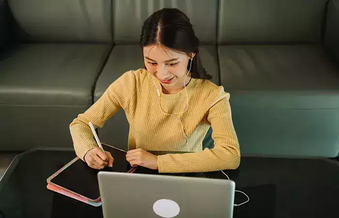 How to Learn Digital Skills from Home Step by Step